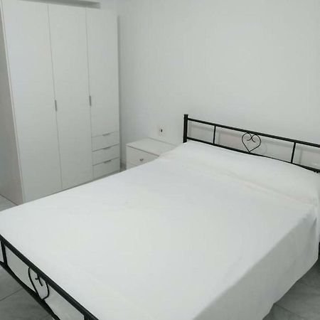 Apartamento En Plaza Mayor リバダビア エクステリア 写真